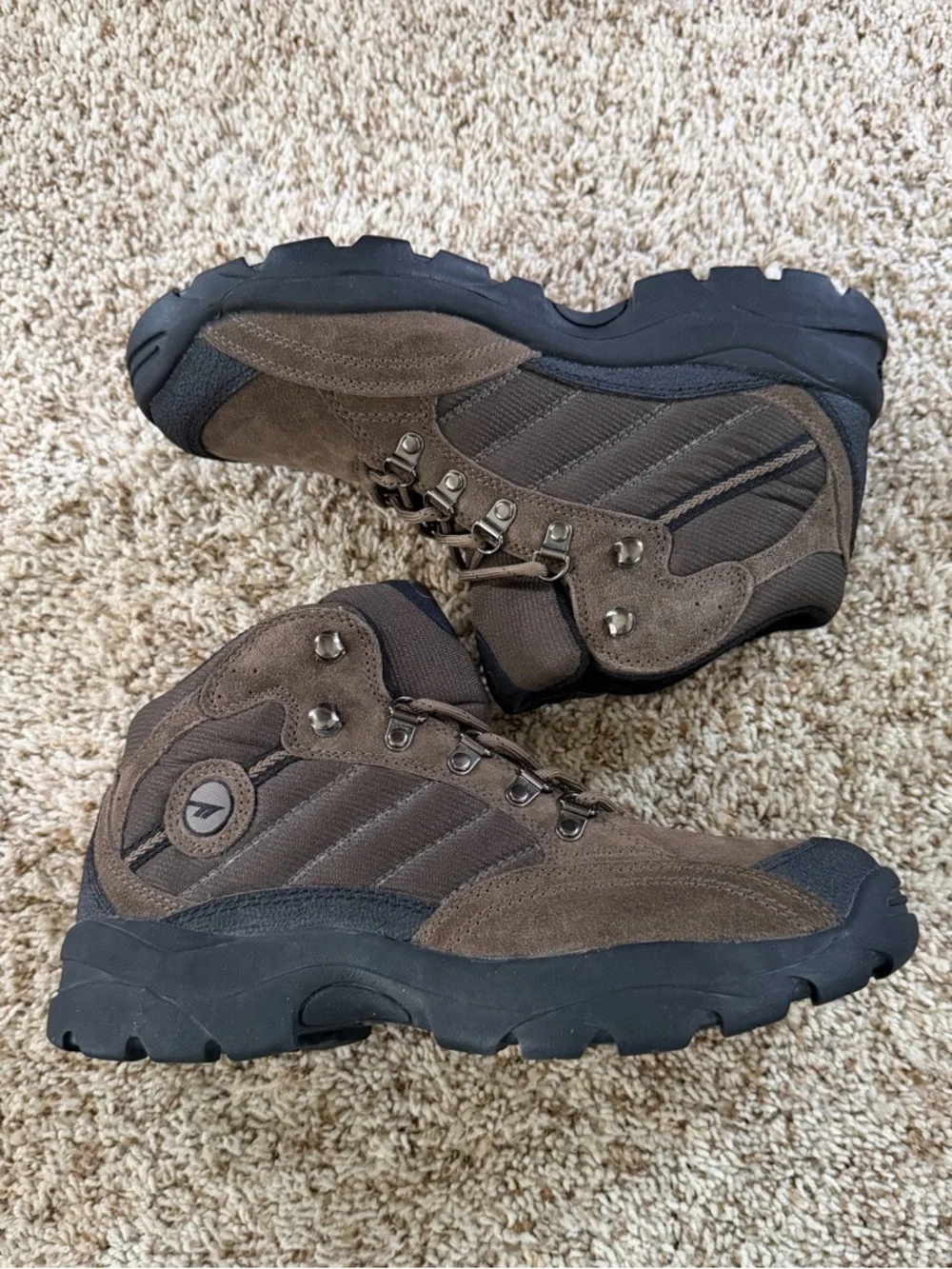 Hi-Tec 7001 Vigor Lite Men’s Hiking Trail Boots Size 9 Men's‎
